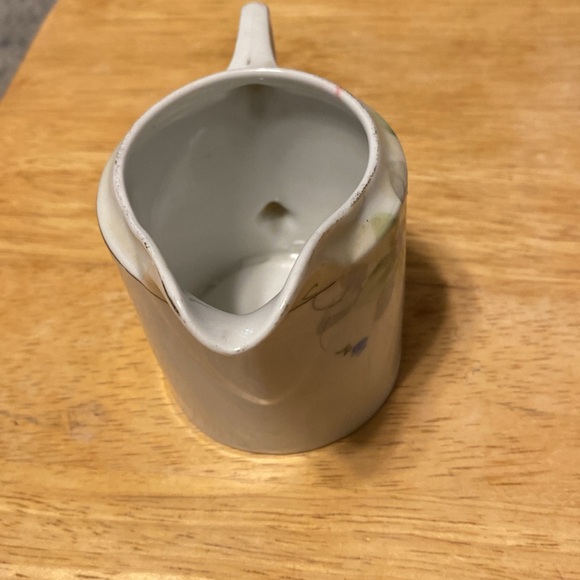 Nippon hand painted cream and sugar set - Picture 5 of 10